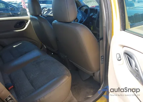 2002 Ford Escape Xls from USA, damaged, VIN 1FMYU01192KB29775